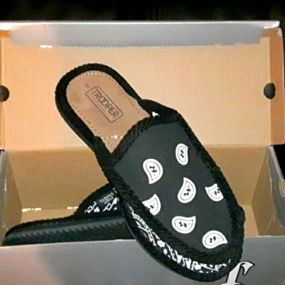 Trooper America Bandana slippers - Picture 2 of 3